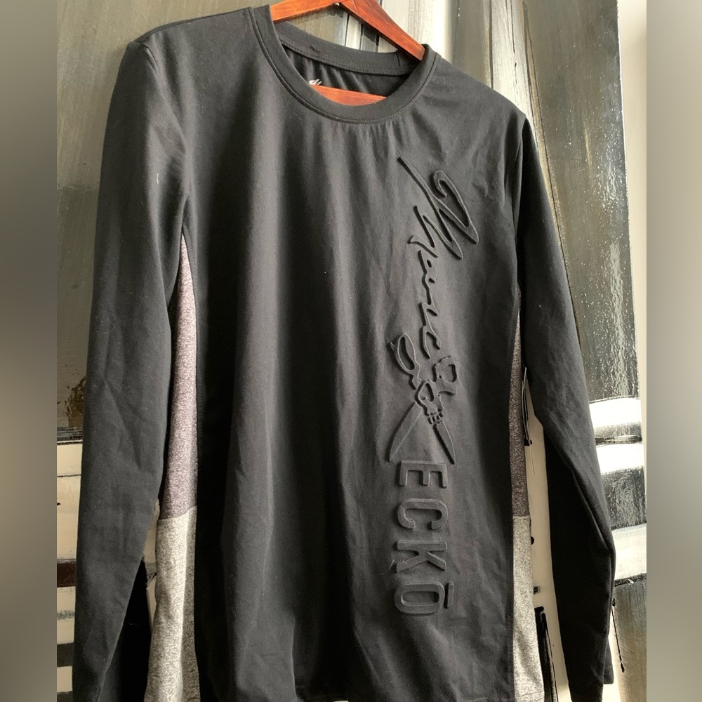 SZ NWT Marc ECKO Cut & Sew Henley tshirt